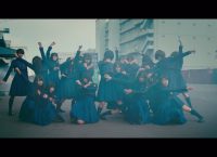 欅坂46『不協和音』MVの1シーン