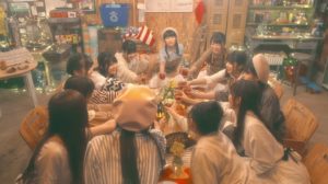 乃木坂46・3期生『トキトキメキメキ』MVの1シーン
